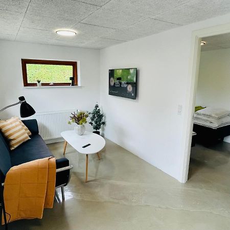 Margrethes Vej 22 - Queen's Apartment - 28m2 Maribo Buitenkant foto