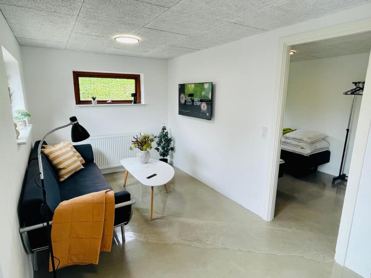 Margrethes Vej 22 - Queen's Apartment - 28m2 Maribo Buitenkant foto